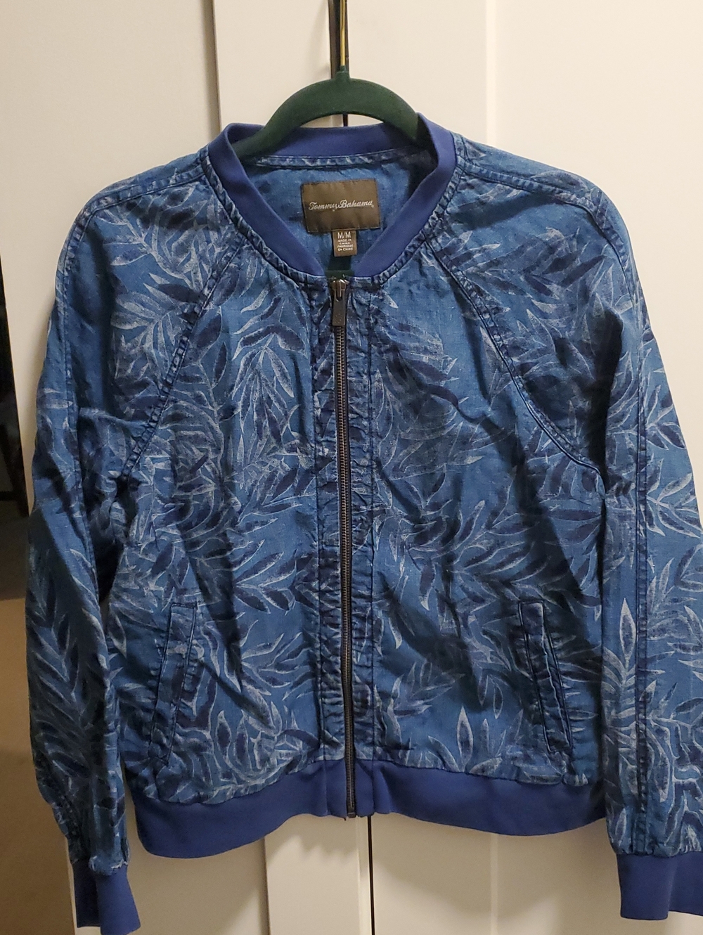 Tommy Bahama- Beautiful Leaf Print 100% Linen Jacket Sz. M